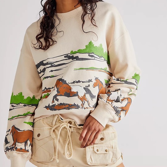 Daydreamer | Tops | Nwot Daydreamer X Free People Running Horses Oversized  Crewneck Sand Xl | Poshmark